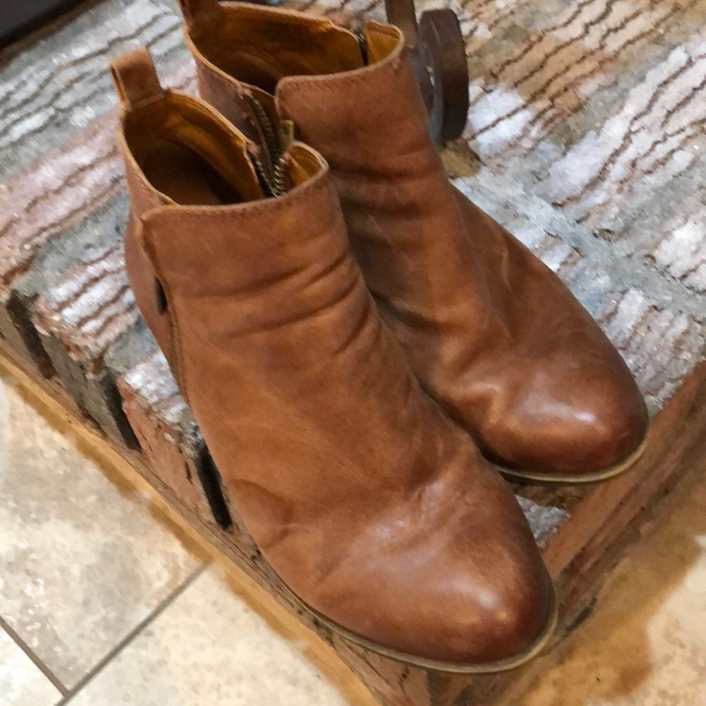 Distressed lucky brand boots